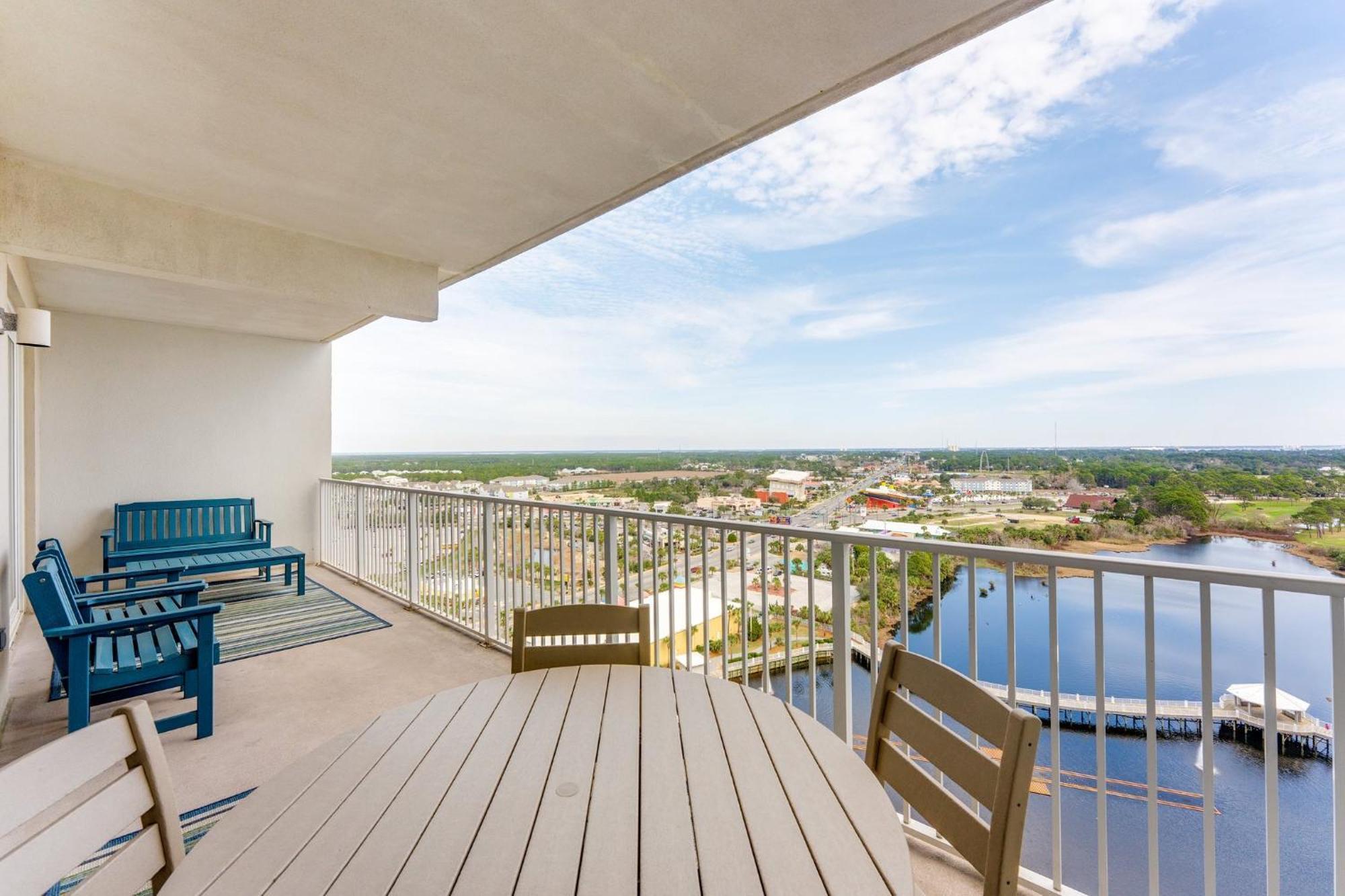 Laketown Wharf #1628 By Nautical
